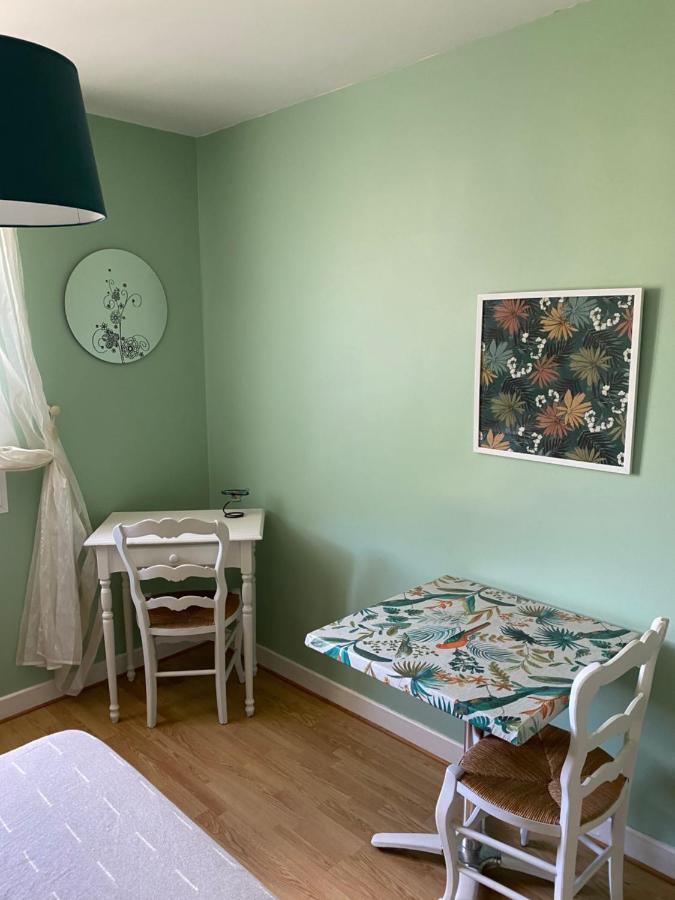 Moulin De Latouille Bed & Breakfast Exterior photo